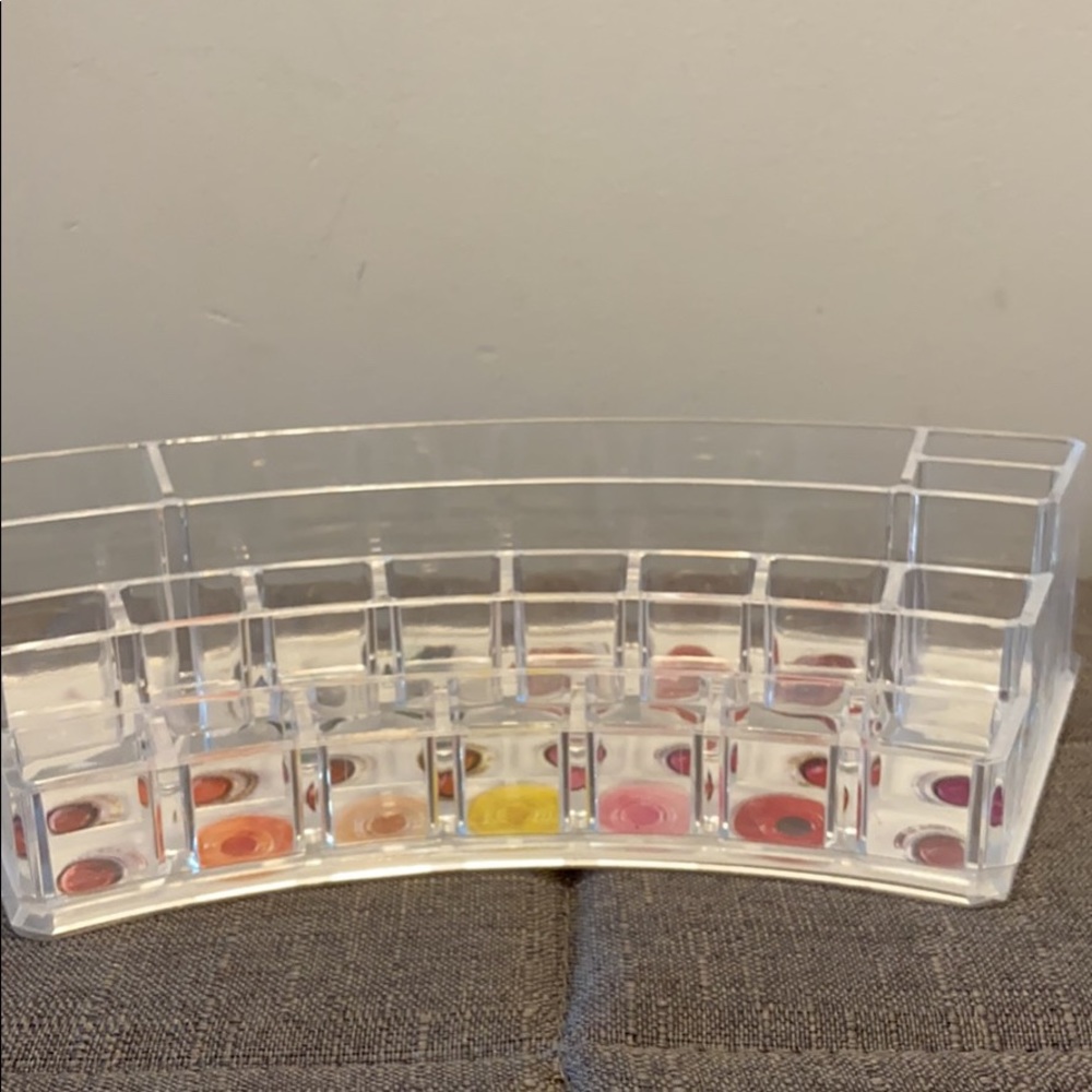 Makeup organizer
